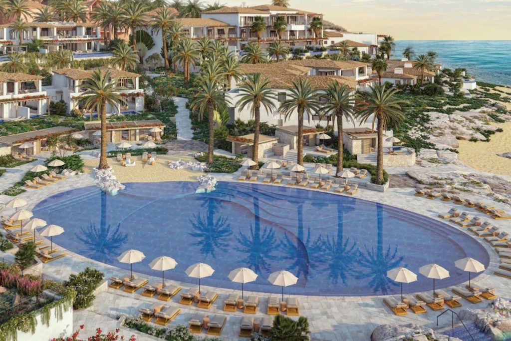 A pool at The Four Seasons Cabo